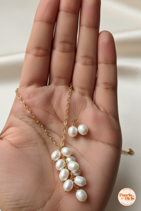 Cascading pearl cluster pendant with matching drop earrings