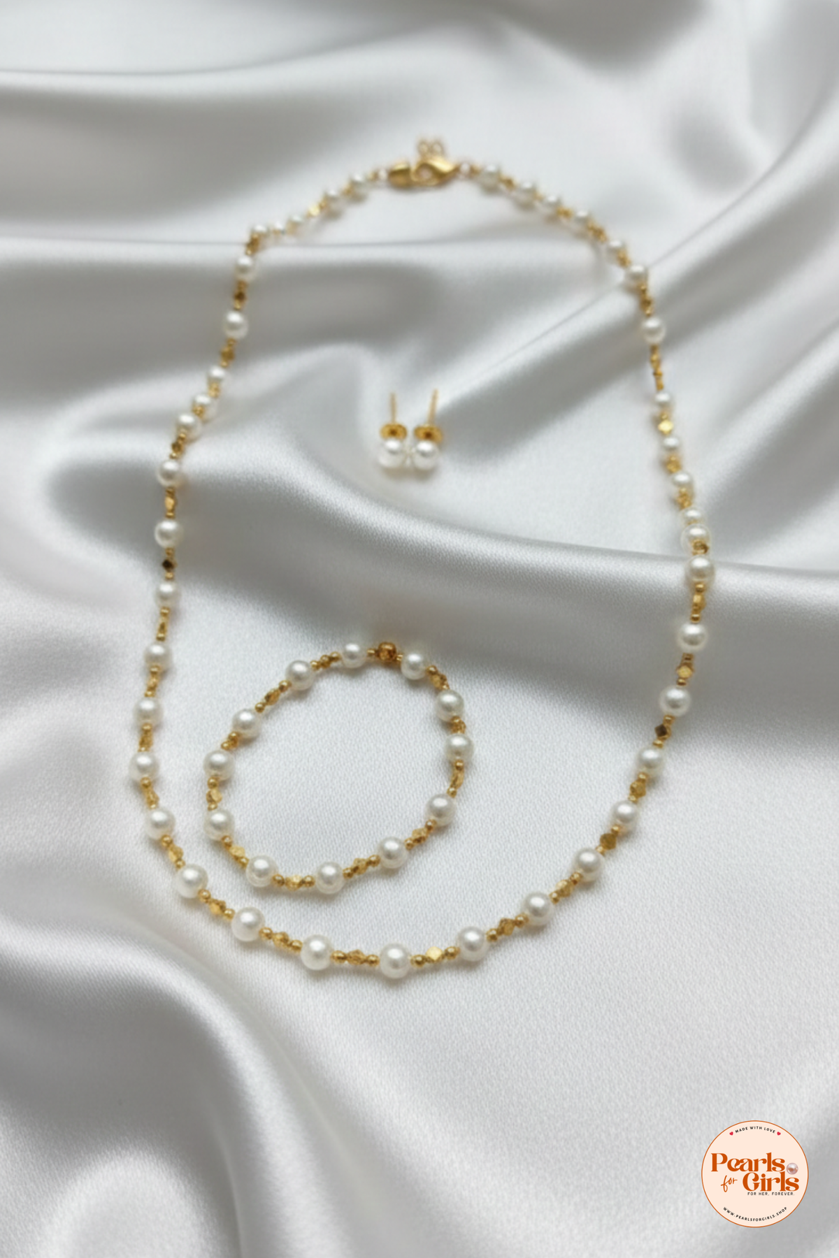 Timeless Minimalist Pearl 3-Piece Set