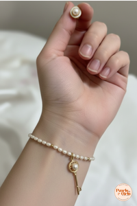 Minimalist pearl strand with vintage key Pendant Necklace Set