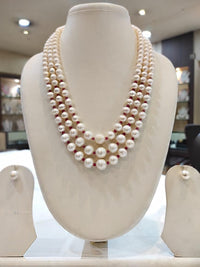 Beautiful pearl triple layered set